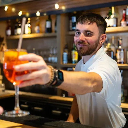 Отель L'ecrin Тинь